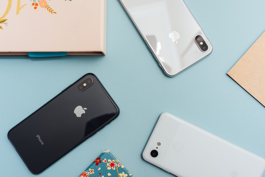 星际娱乐 APP 赛程与阵容界面示意